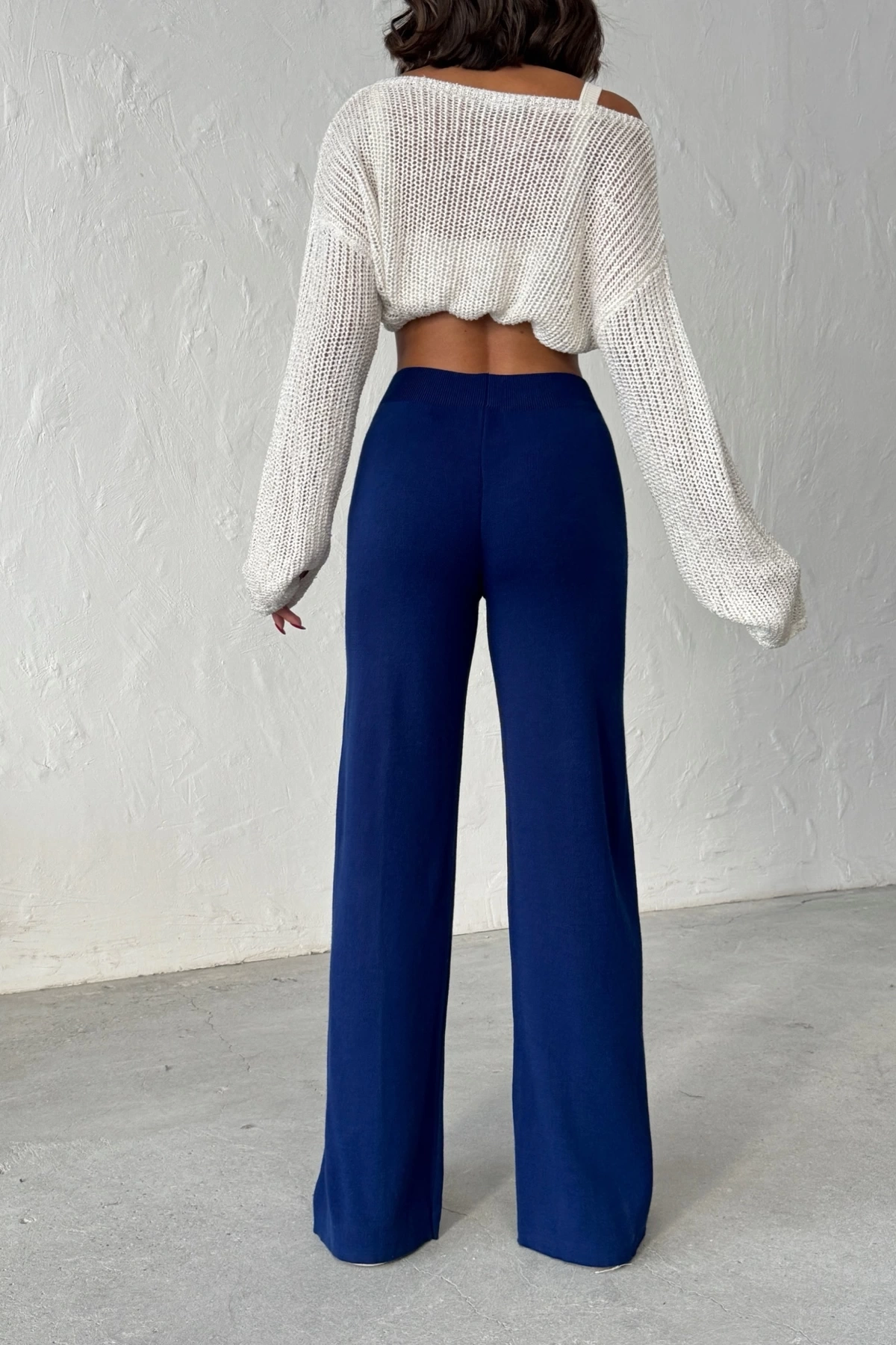 Kadın Lacivert Yüksek Bel Şık Şerit Detaylı Geniş Paça Triko Pantolon