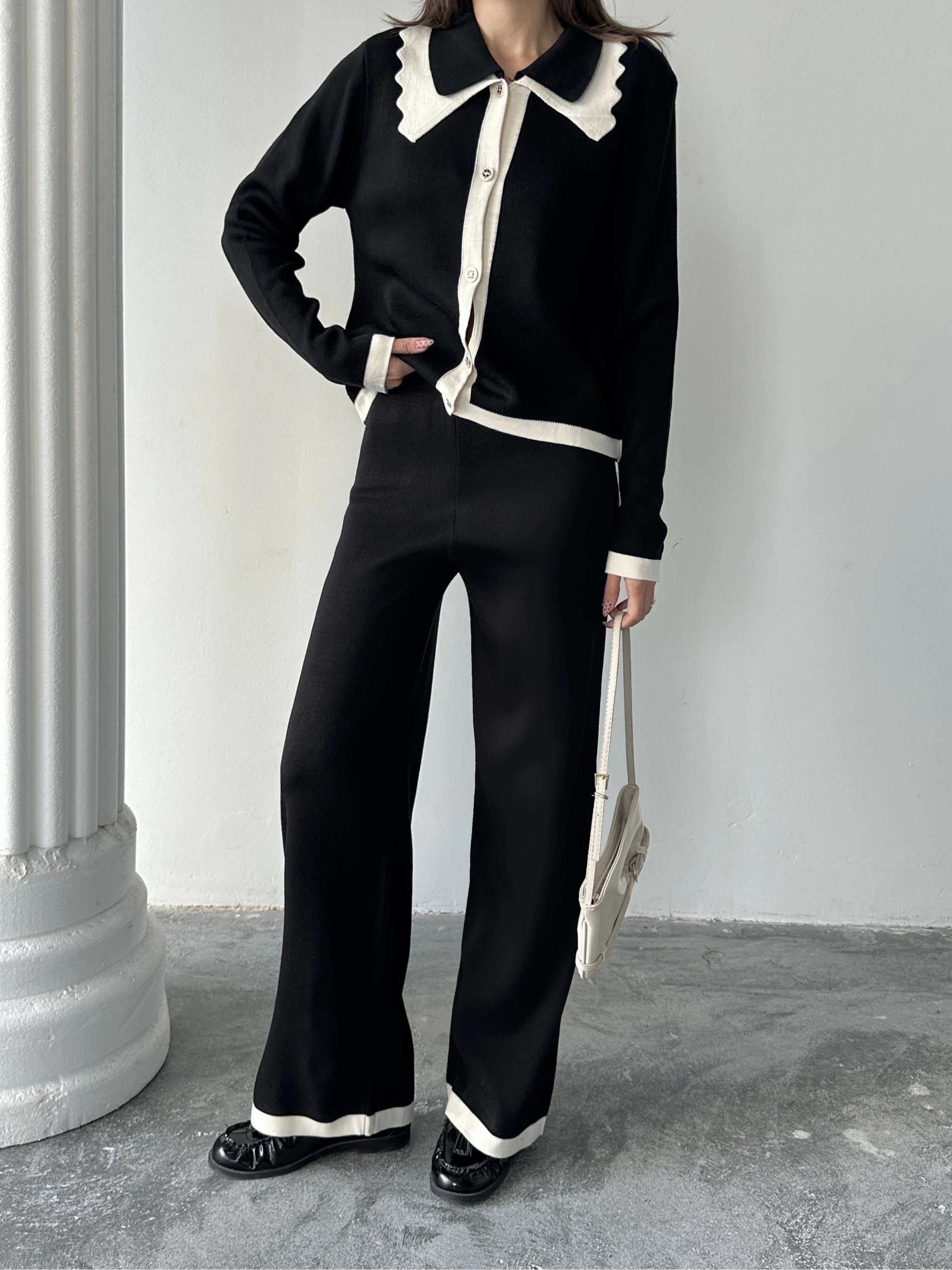 Kadın Yaka Detaylı Alt Üst Şık Triko Takım - Siyah