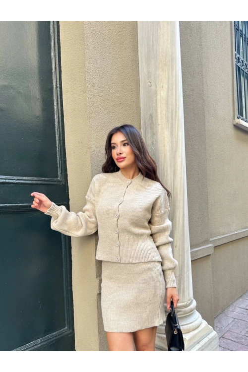 Kadın Bej Hırka Etek Alt Üst İkili Triko Takım