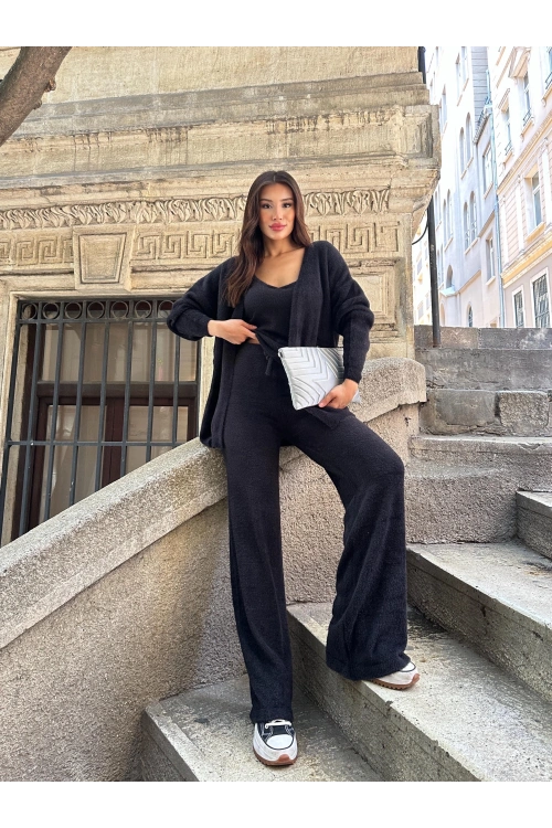 Kadın Siyah Crop Bluz Hırka Pantolon 3’lü Kışlık Triko Takım