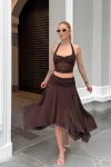 Kadın Kahverengi Halter Yaka Crop Bluz Astarlı Etek İkili Takım