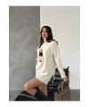 Kadın Ekru Oversize Ayıcıklı Oversize Balıkçı Yaka Triko Kazak