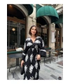 Kadın Siyah Yırtmaç Detaylı Yarasa Kol Kruvaze Yaka Uzun Yazlık Elbise
