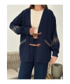 Kadın Lacivert Nakış Ve Kemer detaylı Balon Kol Müslin Kumaş Premium Kimono