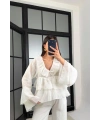 Kadın Beyaz Fırfır Detaylı Transparan Bluz