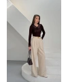 Kadın Kahverengi V Yaka Dantel Detaylı Madonna Yaka Uzun Kollu Transparan Tül Bluz