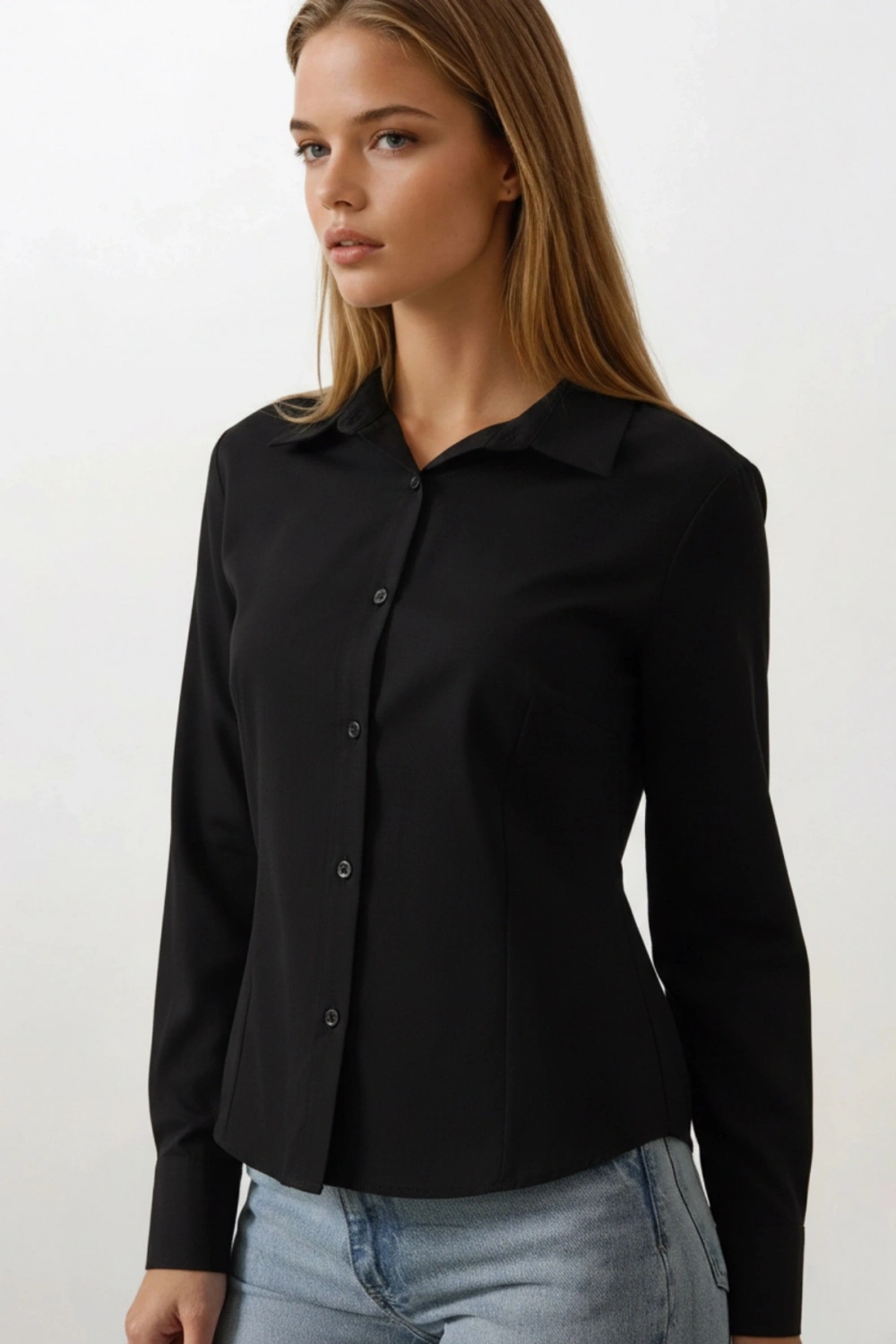Kadın Siyah Slim Fit Pensli Dar Kesim Günlük Şık Gömlek