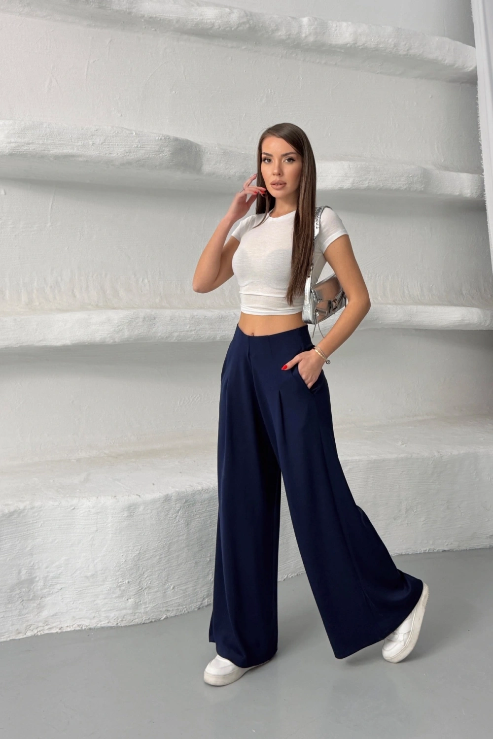 Kadın Lacivert Yüksek Bel Hareket Özgürlüğü Sunan Beli Lastikli Geniş Paça Pantolon