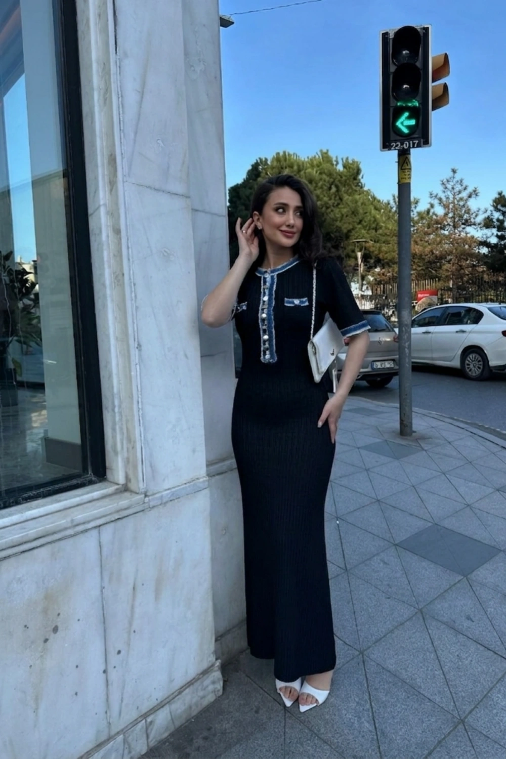 Kadın Siyah Şık Jean Detaylı Düğmeli Uzun Elbise (S/M)