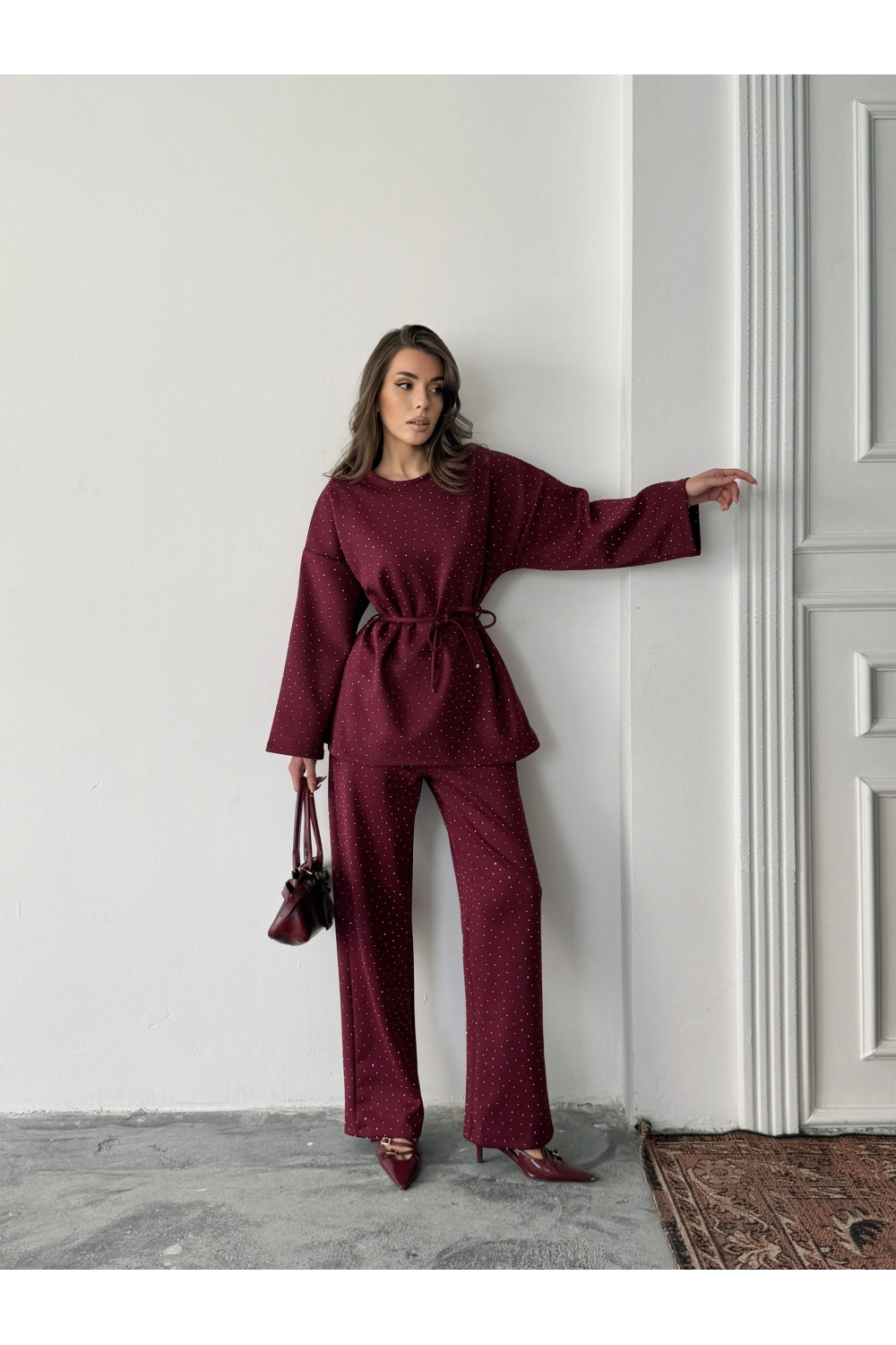Kadın Bordo Taş İşlemeli Bel Bağlama Detaylı Bluz Pantolon Alt Üst İkili Takım
