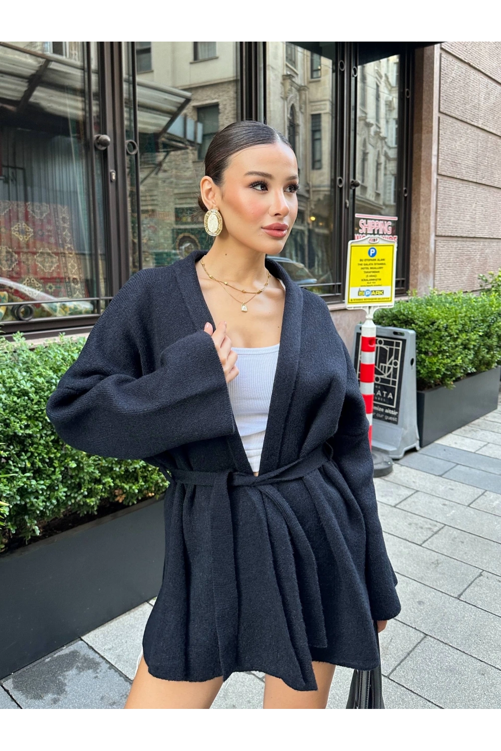 Kadın Siyah Kemerli Triko Kimono Hırka