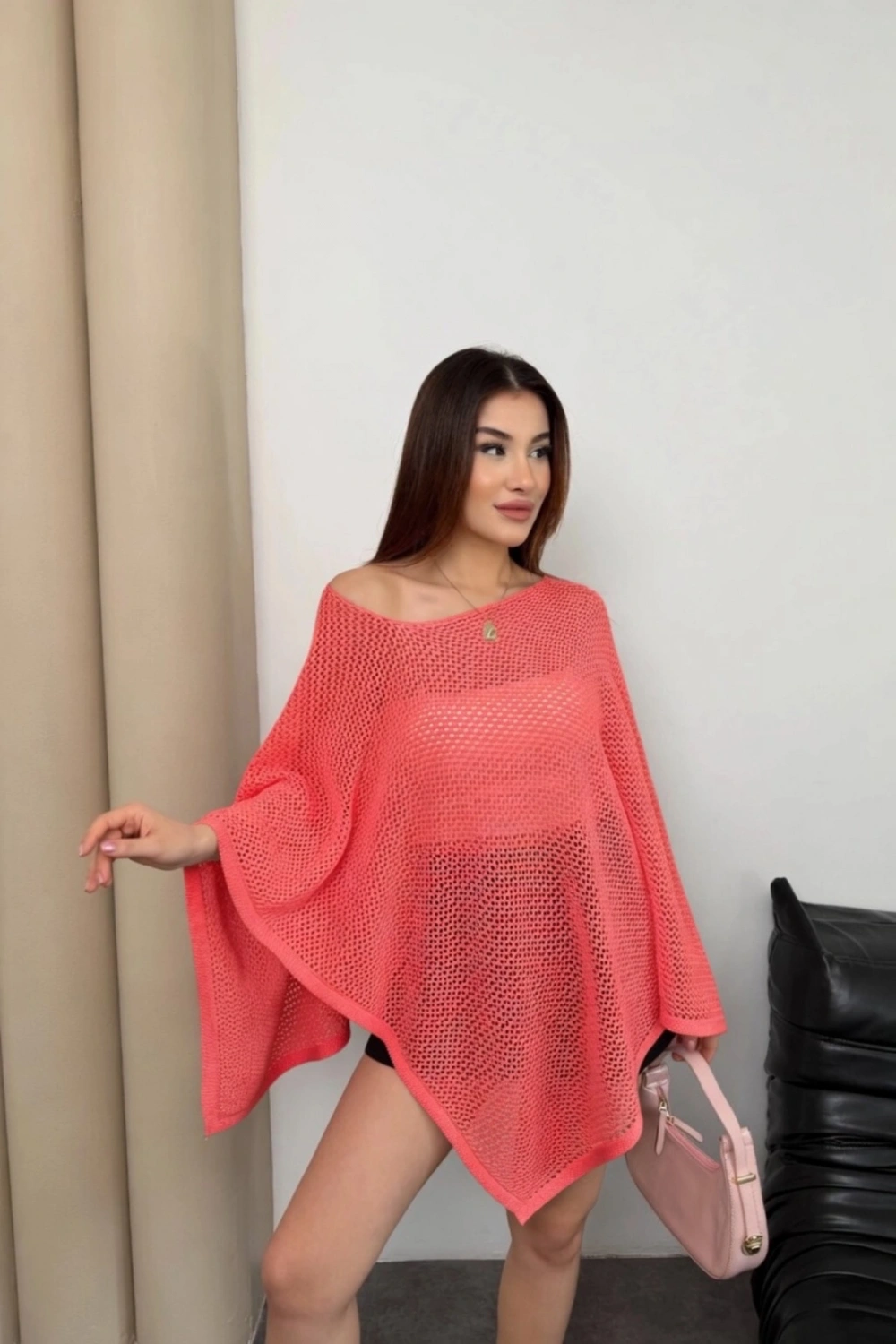Kadın Mercan Pembe Kayık Madonna Yaka Panço Görünümlü Şık Oversize Yazlık Mevsimlik File Bluz