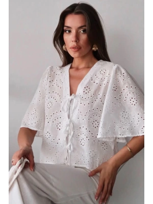 Kadın Beyaz Güpürlü Brode Bağlamalı Kısa Kol Premium Fisto Bluz
