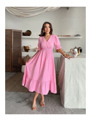 Kadın Pembe V Yaka Beli Lastikli Büzgülü Müslin Kumaş Kısa Kol Elbise
