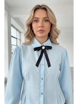 Kadın Mavi Fiyonk ve Detaylı Şık Gömlek