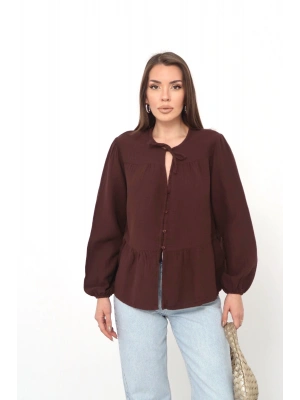 Kadın Kahverengi Müslin Kumaş Yakası Bağcıklı Önü Düğmeli Volanlı Gömlek Bluz