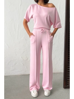 Kadın Şeker Pembe Yumuşacık Yarasa Kol Bluzlu Beli Bağcıklı Geniş Paça İkili Takım