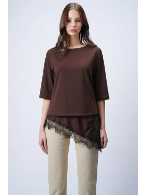 Kadın Kahverengi Asimetrik Kesim Şık Dantel Detaylı Salaş Oversize Tişört