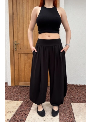 Kadın Siyah Beli Lastikli Rahat Kesim Geniş Paça Tiril Şalvar Pantolon