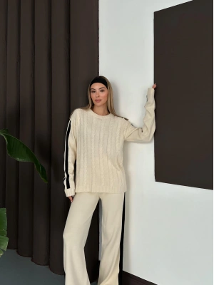 Kadın Ekru Şerit Detaylı Kazak Pantolon Alt Üst İkili Triko Takım