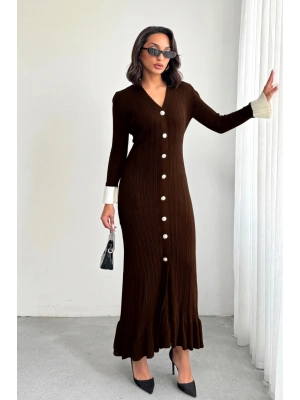 Kadın Kahverengi Şık Bilek Boy Kol Boydan Düğmeli Uzun Triko Elbise