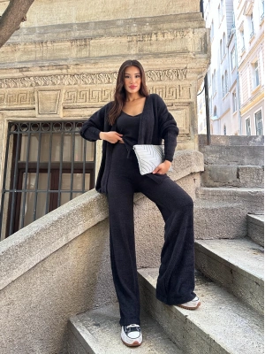 Kadın Siyah Crop Bluz Hırka Pantolon 3’lü Kışlık Triko Takım