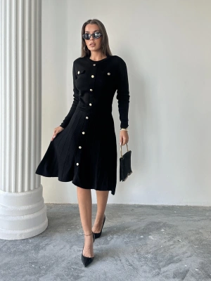 Kadın Siyah Şık Gold Düğme Detaylı Zarif Uzun Kol Triko Elbise