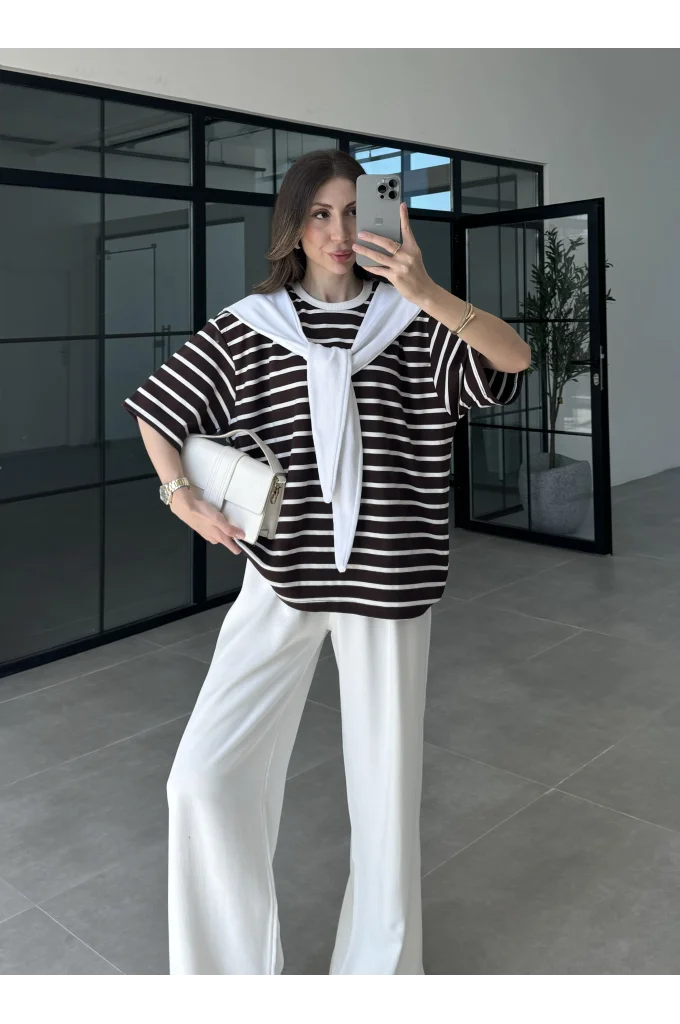 Beyaz Atkılı Çizgili T-shirt