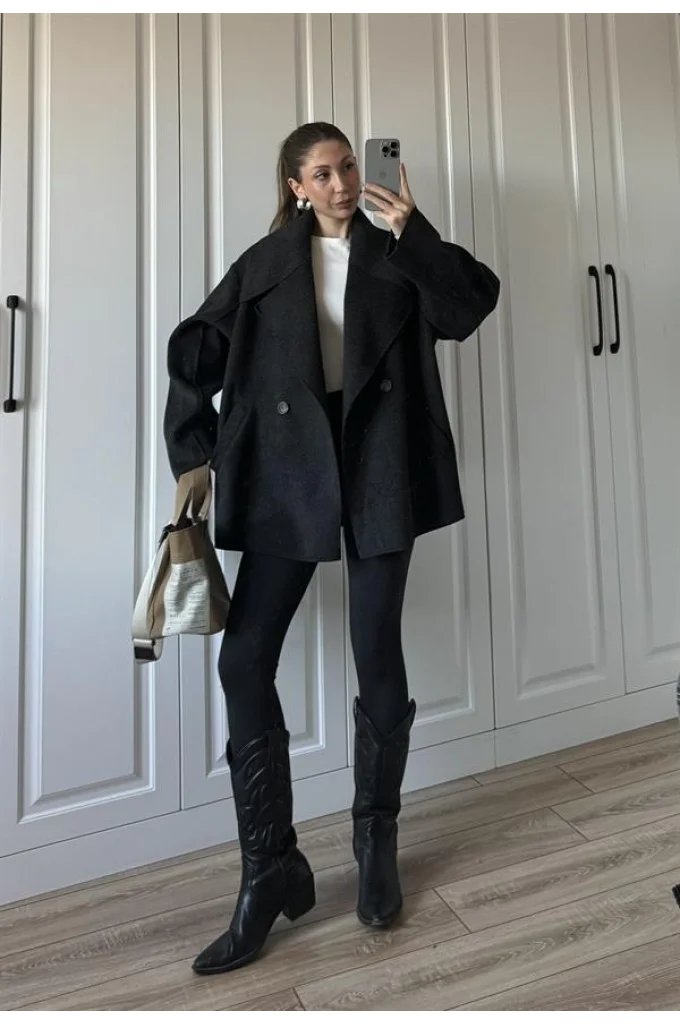 Geniş Yaka Oversize Antrasit Kaban