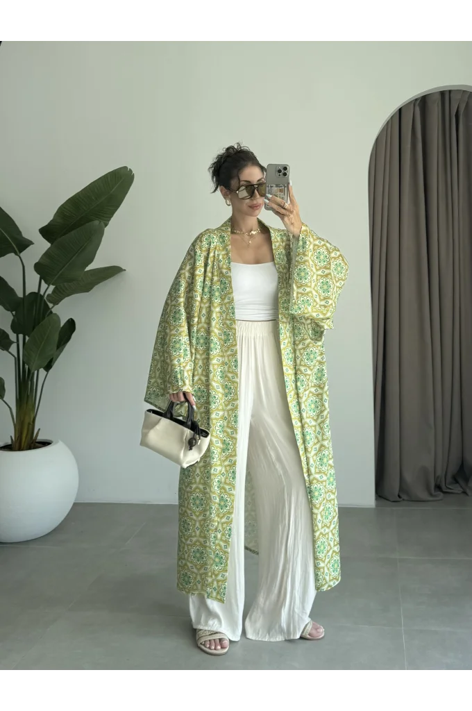 Saten İpek Desenli Yeşil Kimono