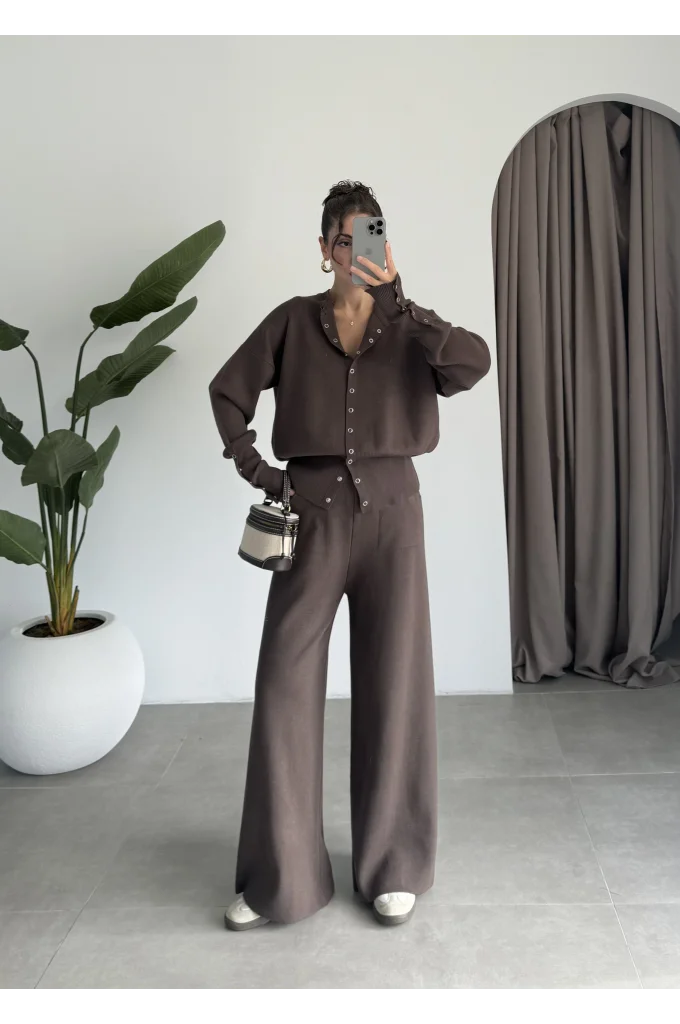 Sonya Çıtçıtlı Kahve Triko Takım