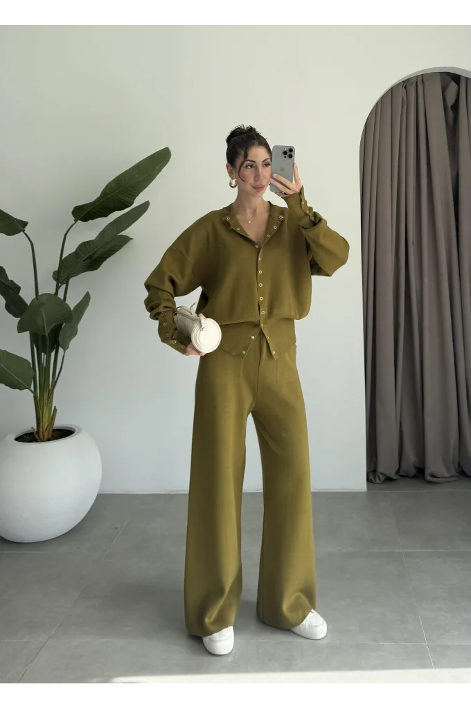 Sonya Çıtçıtlı Yağ Yeşili Triko Takım