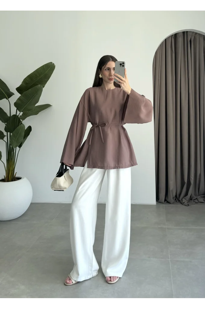 Yırtmaçlı Kuşaklı Tensel Cappuccino Tunik