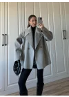 Geniş Yaka Oversize Gri Kaban