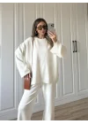 Lia Ekru Pinterest Kazak