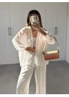 Line V Yaka Oversize Beyaz Gömlek