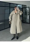 Rena Huni Yaka Haki Trençkot