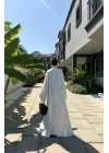 Saten Puantiyeli Uzun Beyaz Kimono