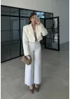 Vatkalı Astarlı Beyaz Crop Ceket