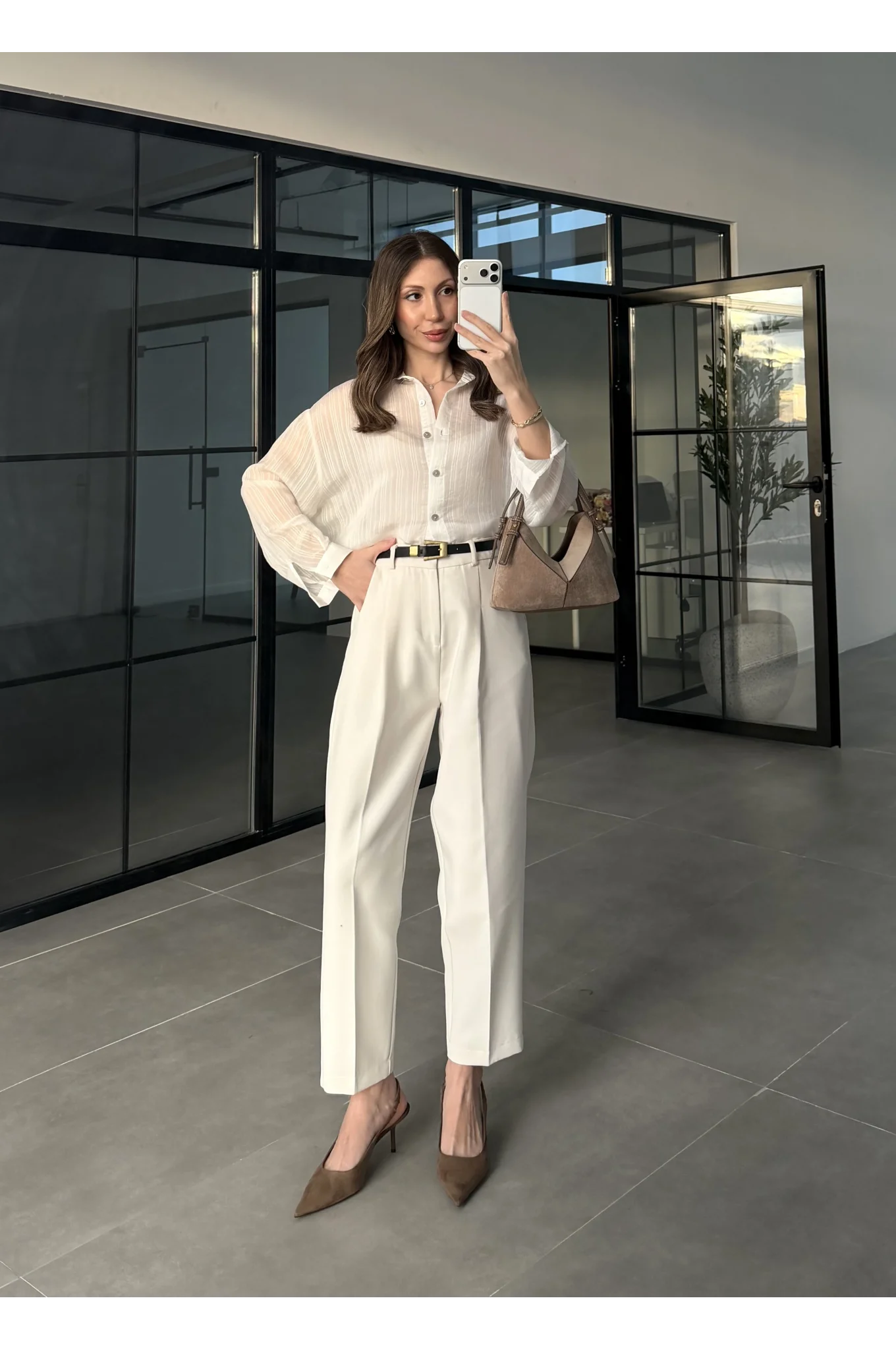 Oversize Transparan Beyaz Gömlek