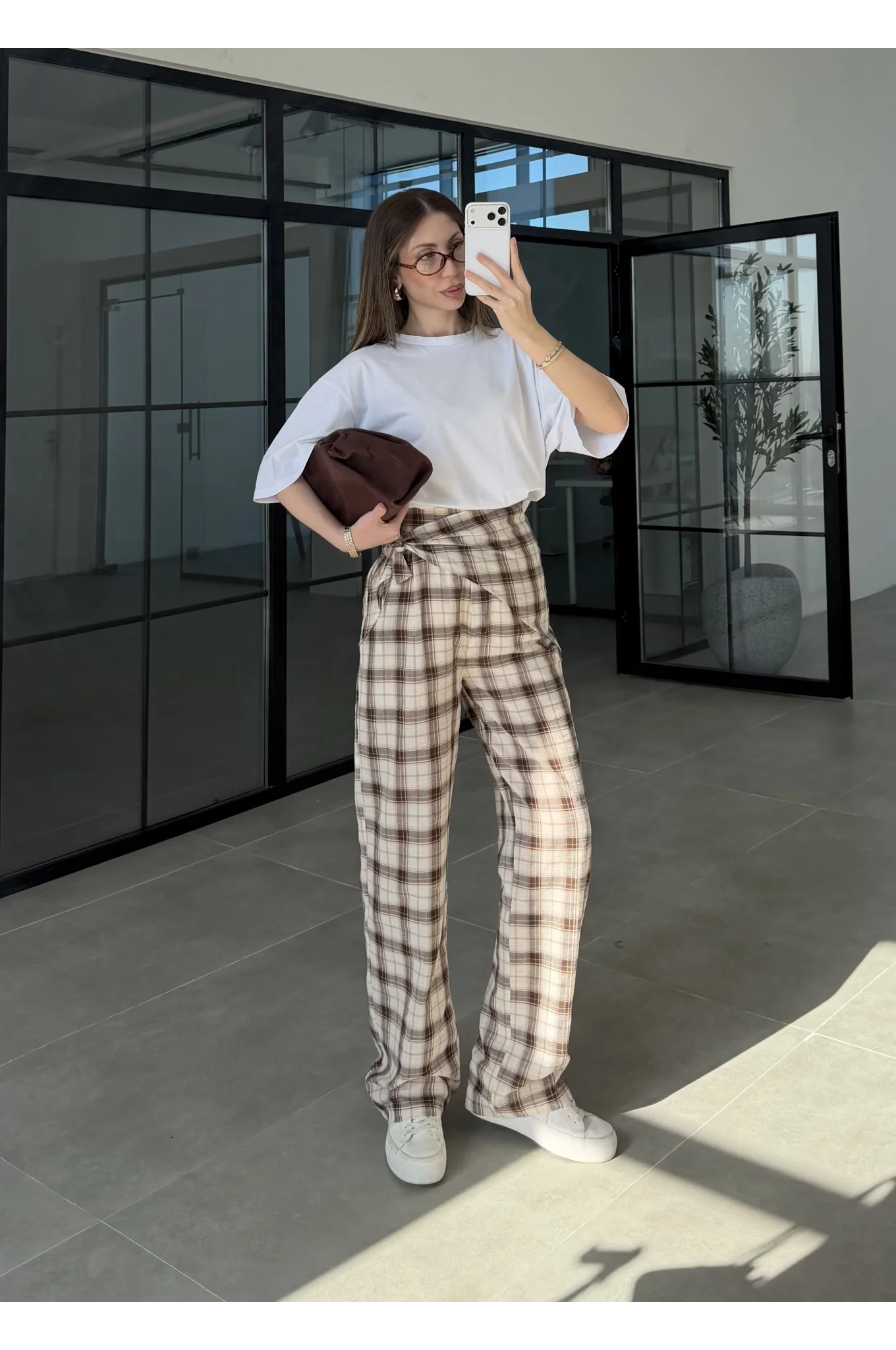 Ekose Bağlamalı Kahve Pantolon