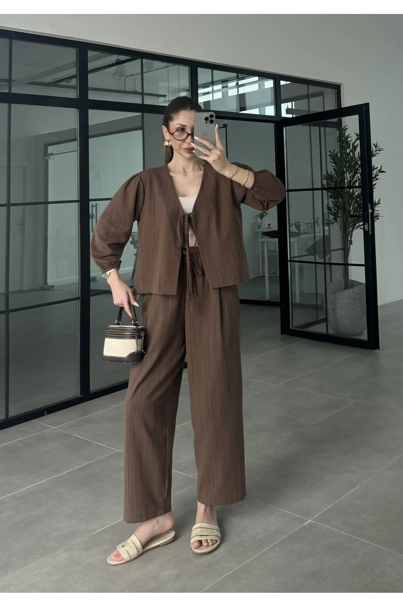 Diana Önü Bağlamalı Kısa Keten Kahve Kimono Takım