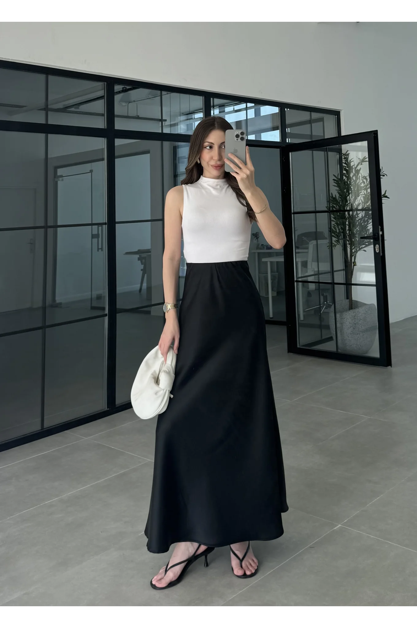 Beli Lastikli Maxi Siyah Saten Etek