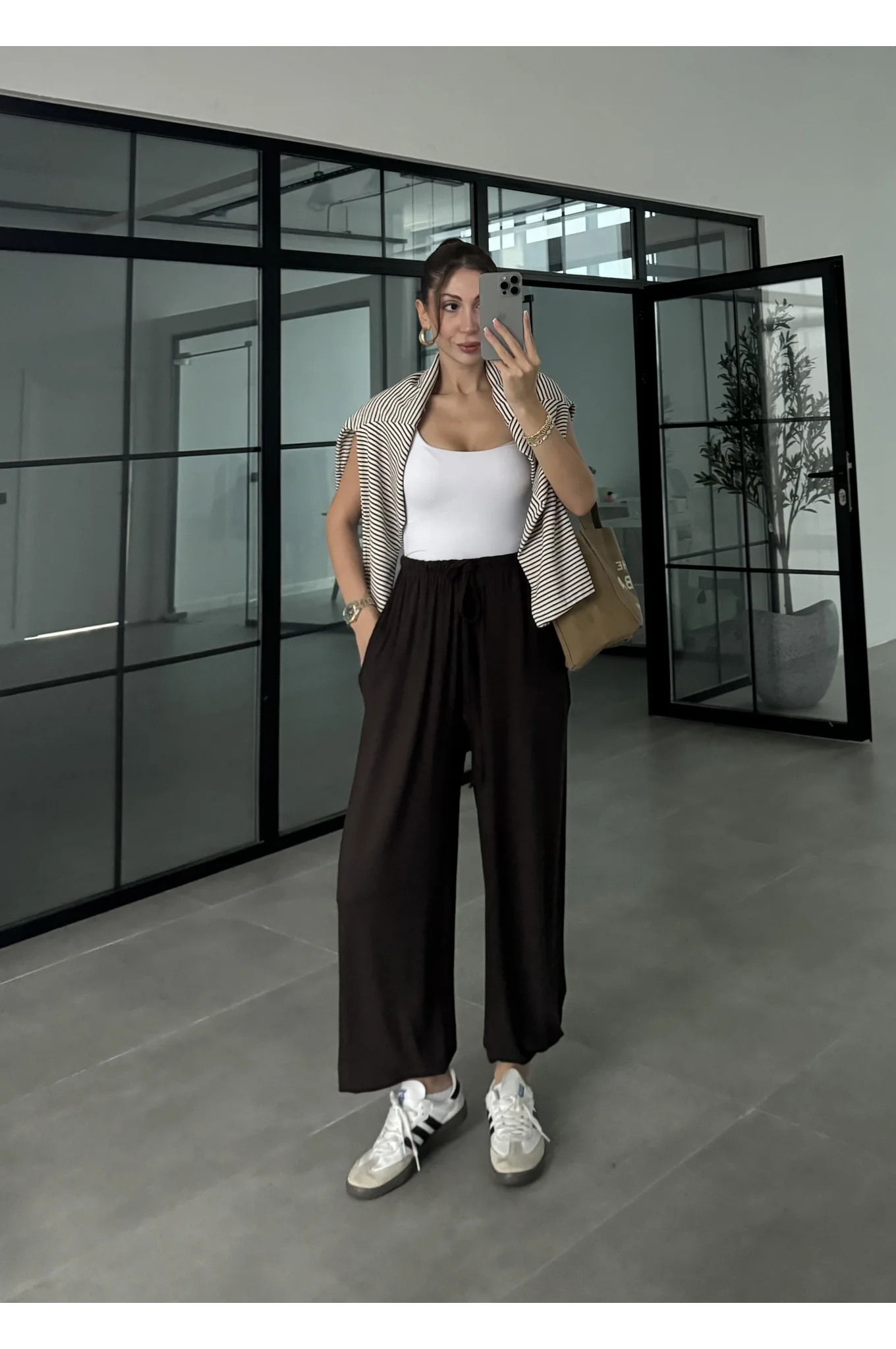 Kahve Paça Lastikli Basic Eşofman Altı