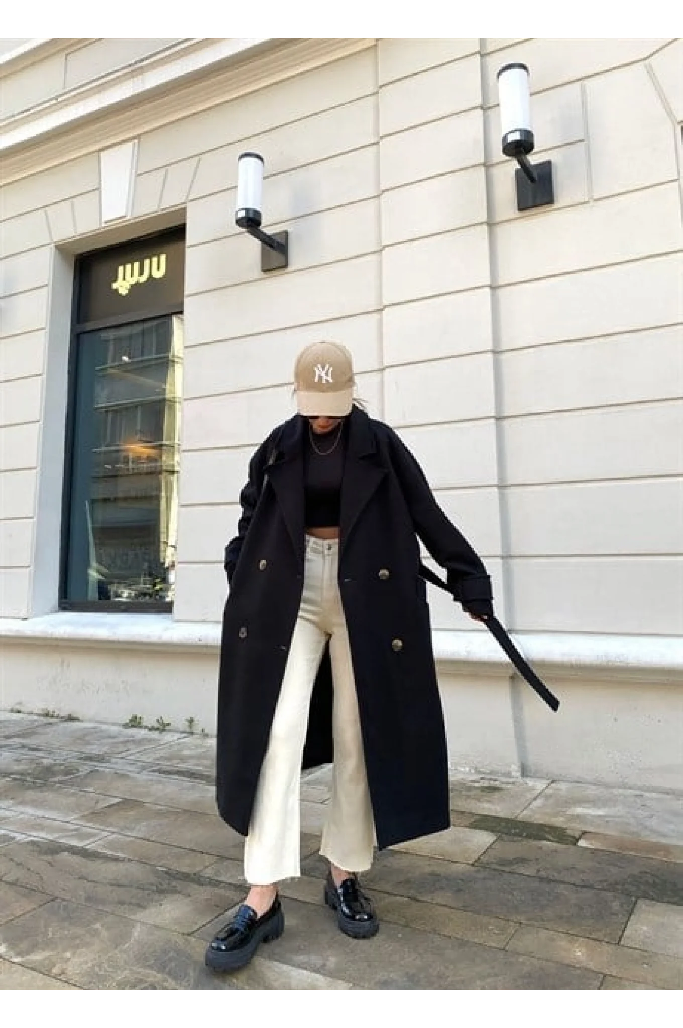 Mango Model Premium Kuşaklı Siyah Oversize Kaban