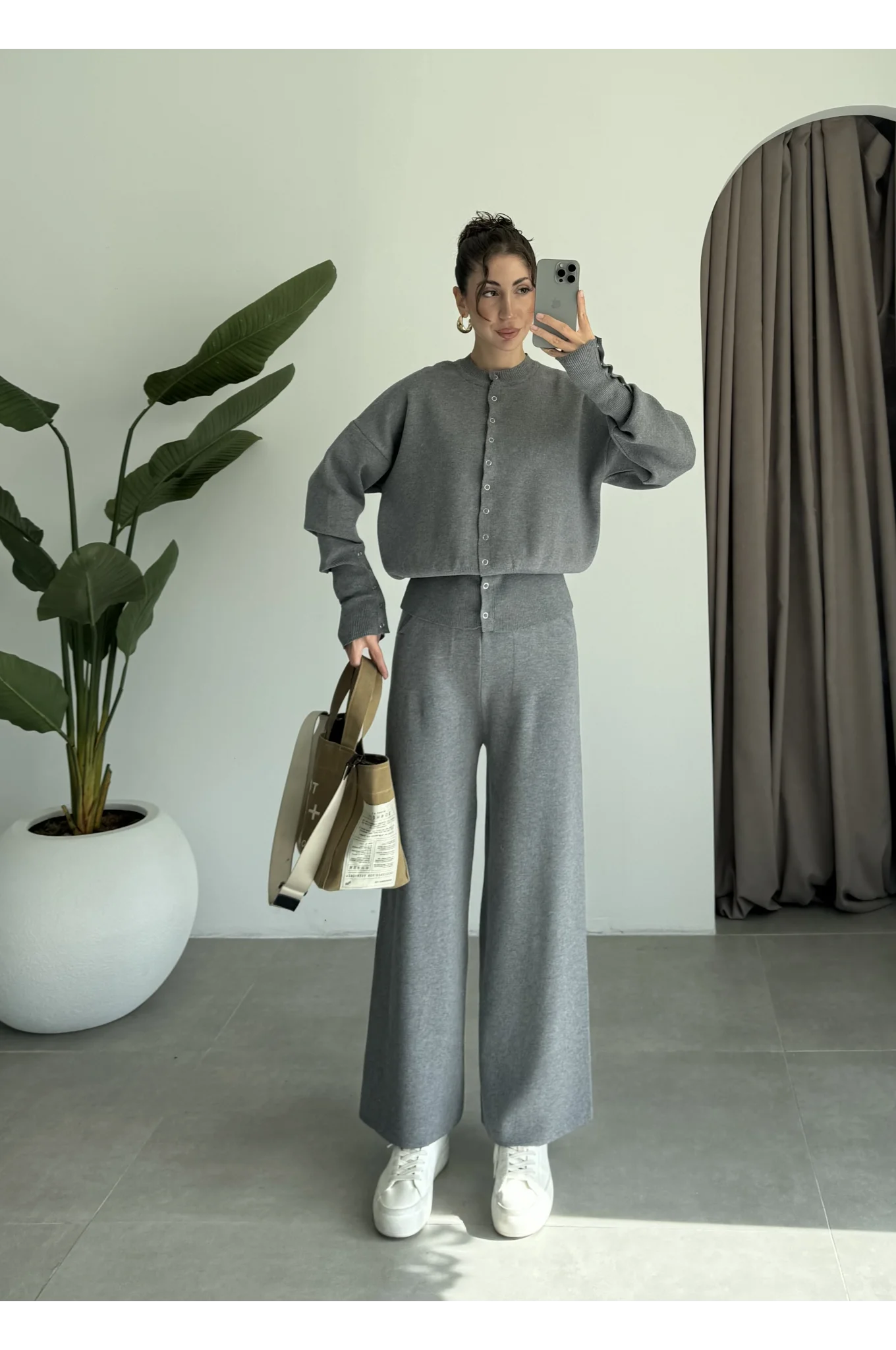 Sonya Çıtçıtlı Gri Triko Takım