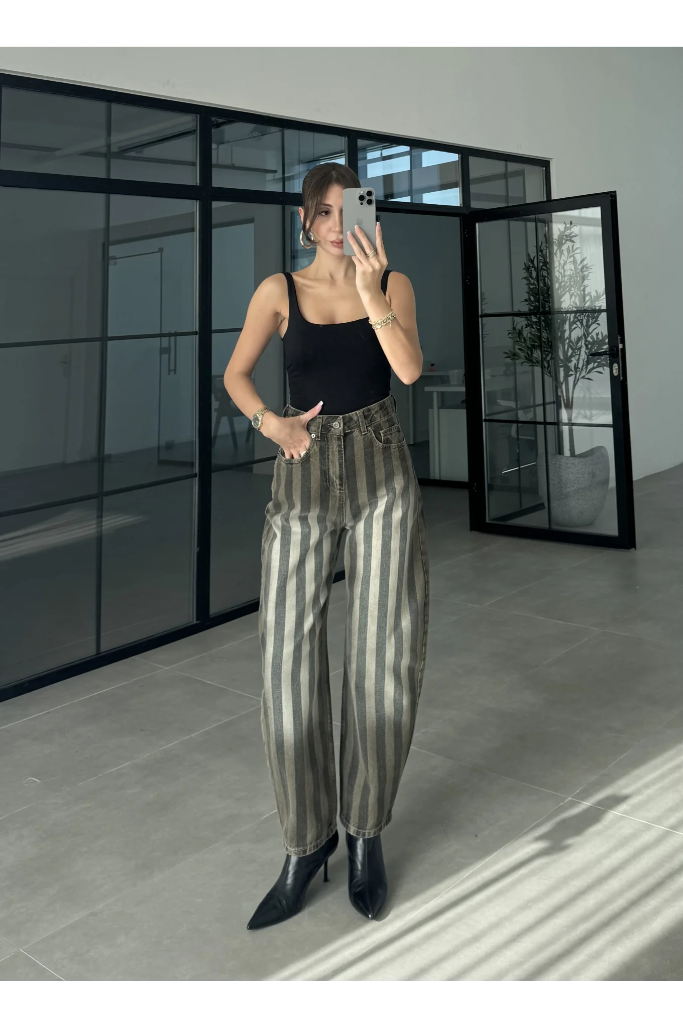 Strıped Olive Barrel Jean