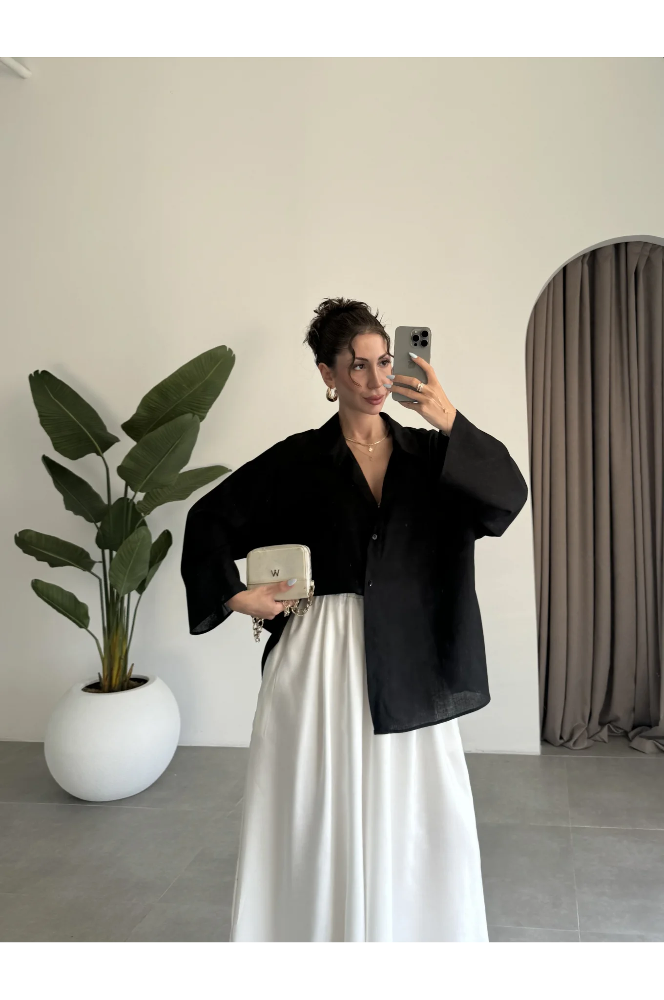 Tek Cepli Keten Oversize Siyah Gömlek