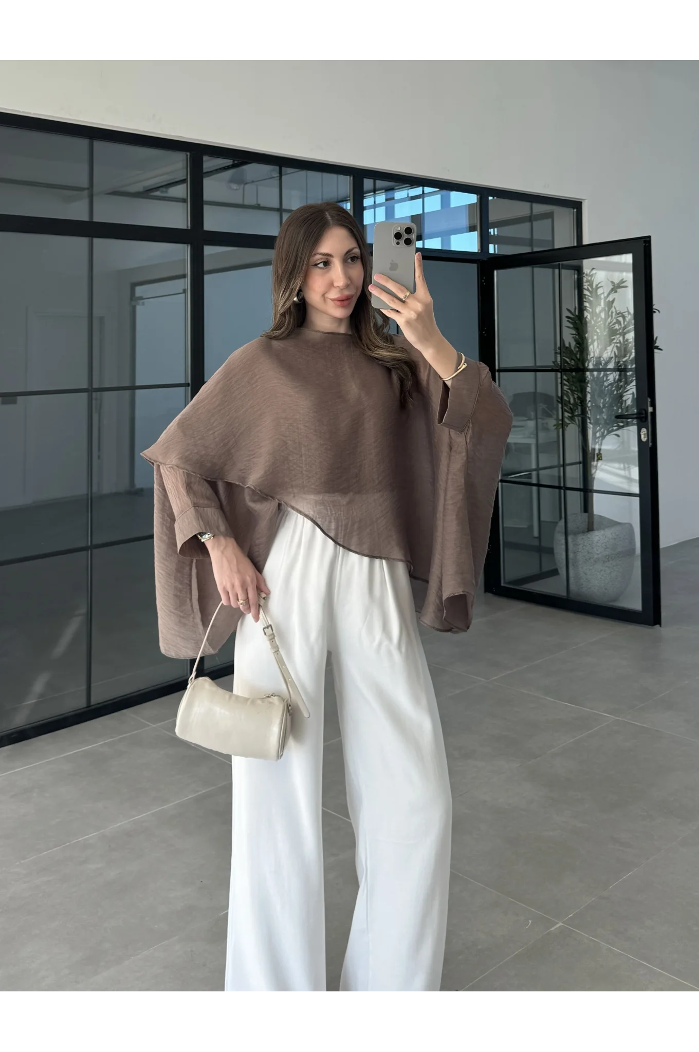 Uçuşan Pelerin Bronz Tül Bluz