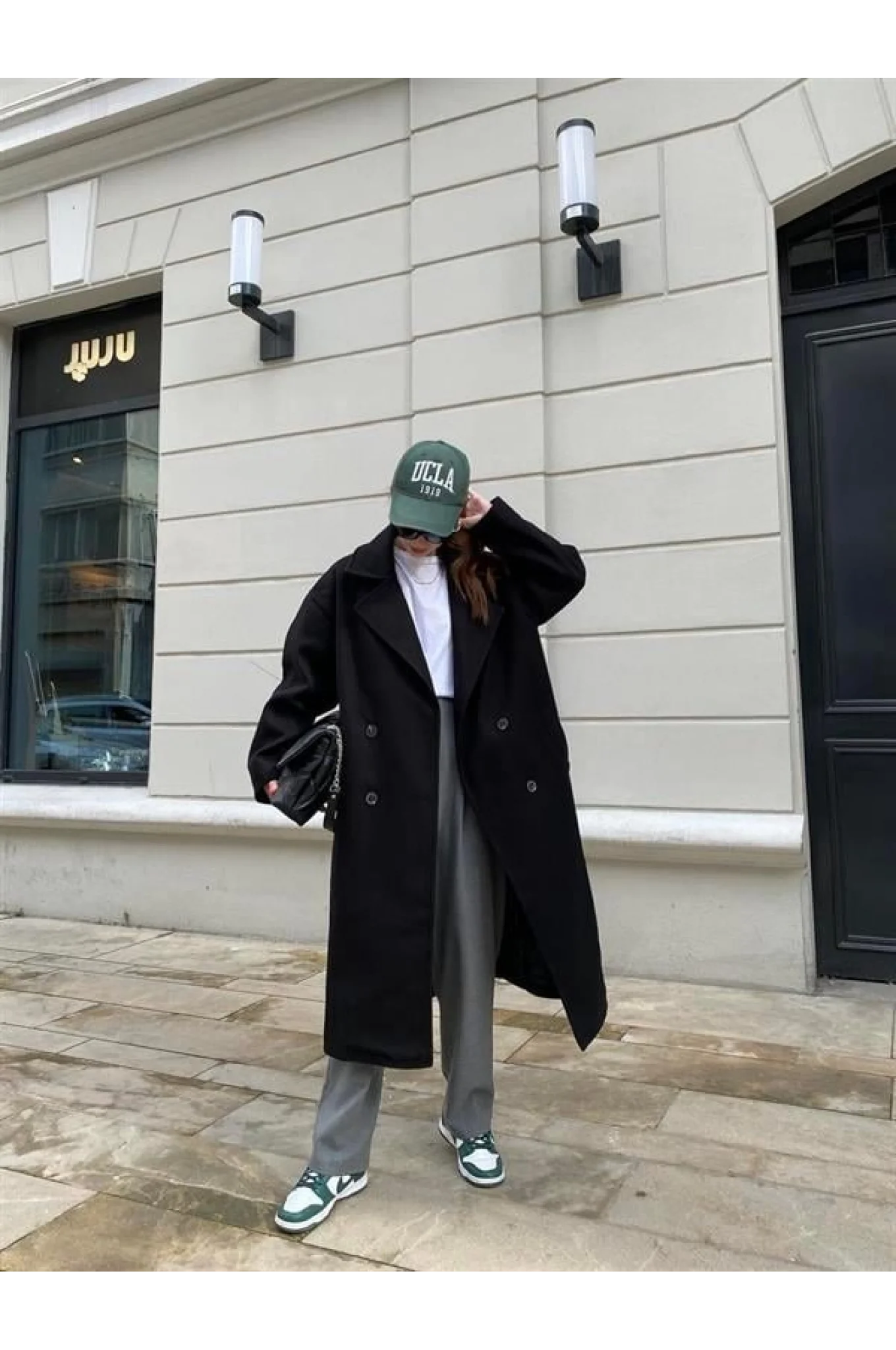 Zr Model Oversize Siyah Kaşe Kaban